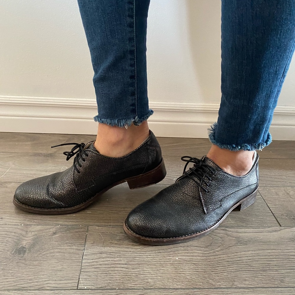 Clark’s shoes - excellent condition, very comfortable